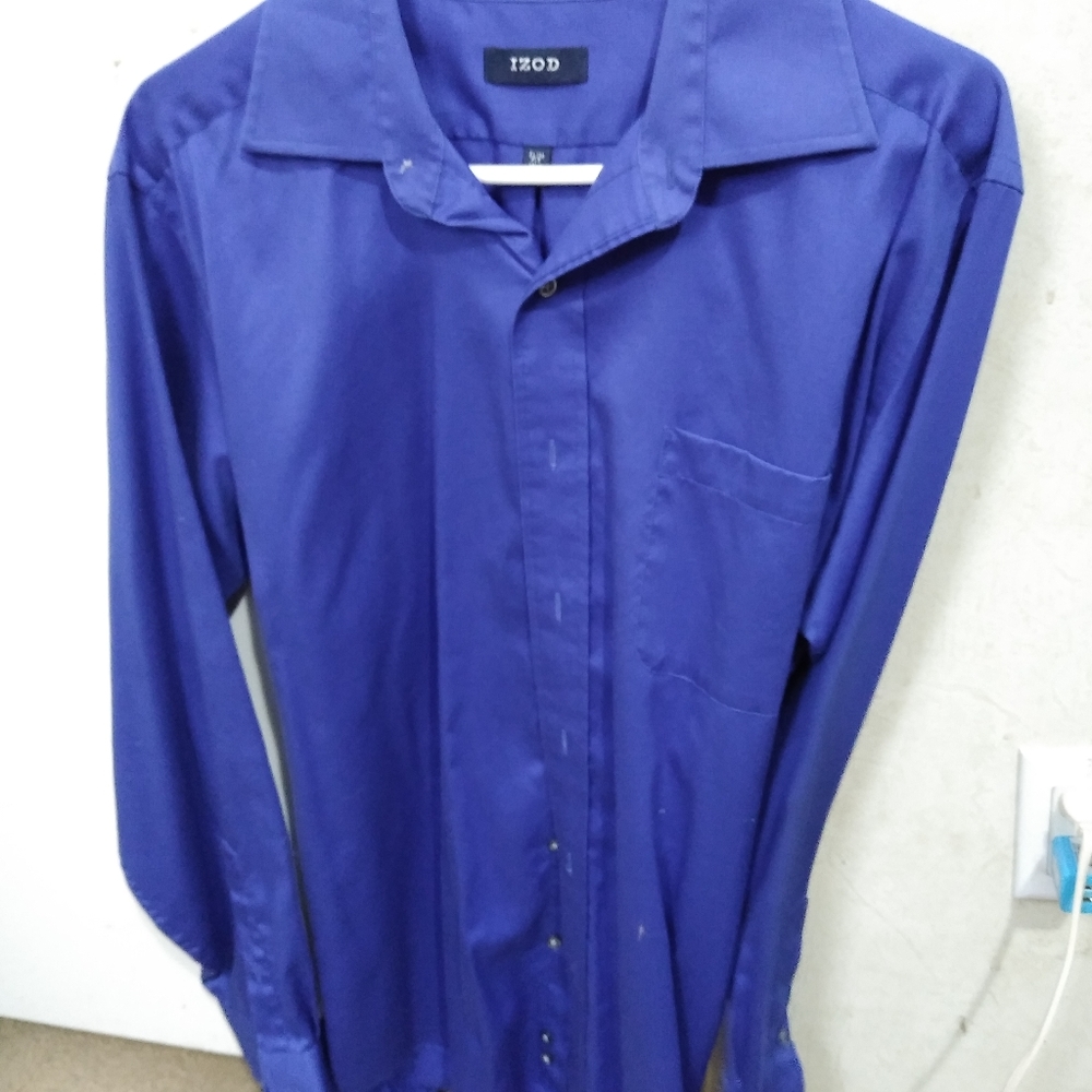 Izod Long sleeve button down dress shirt